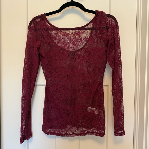 Ella Moss Burgundy Lace Top - Picture 1 of 2